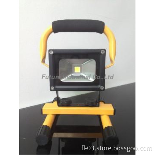 10W portable outdoor emergency rescue led rechargeable lighting